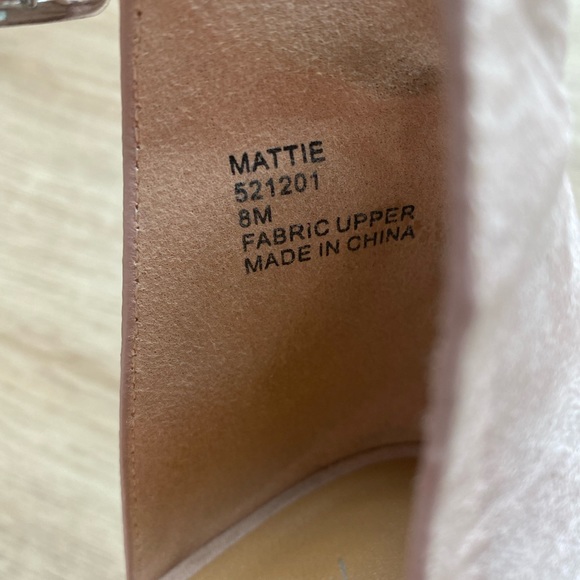 Blush Pink Block Heels - Picture 4 of 9